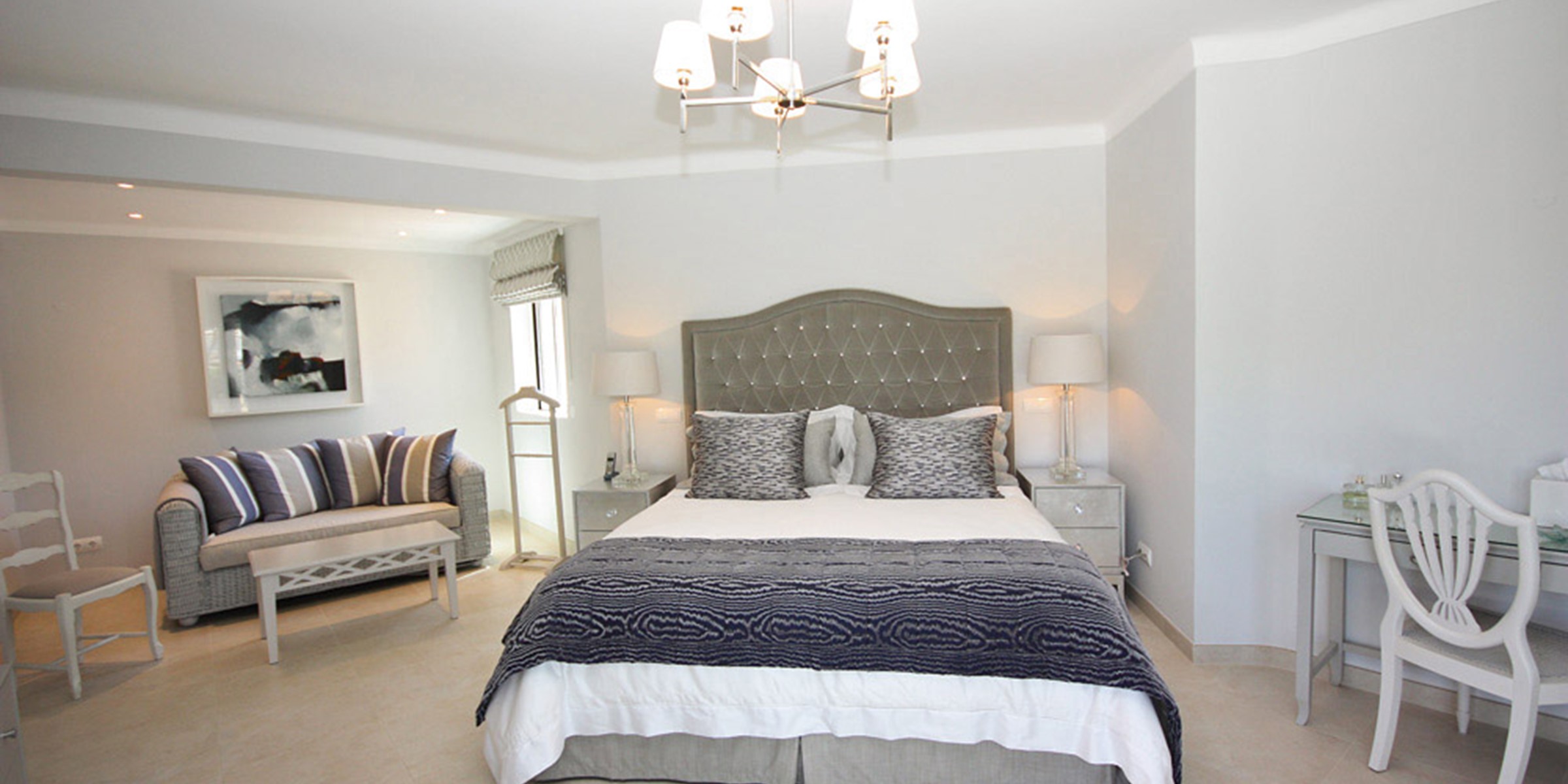 Monte Golfe Luxury Villa Master Bedroom